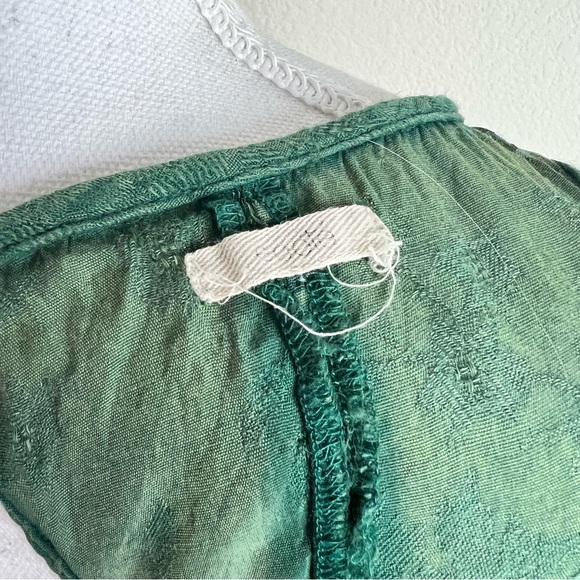 UO Ecoté Green Embroidered Floral V-Neck Racerback Loose Fit Tank Top Blouse - Picture 7 of 11